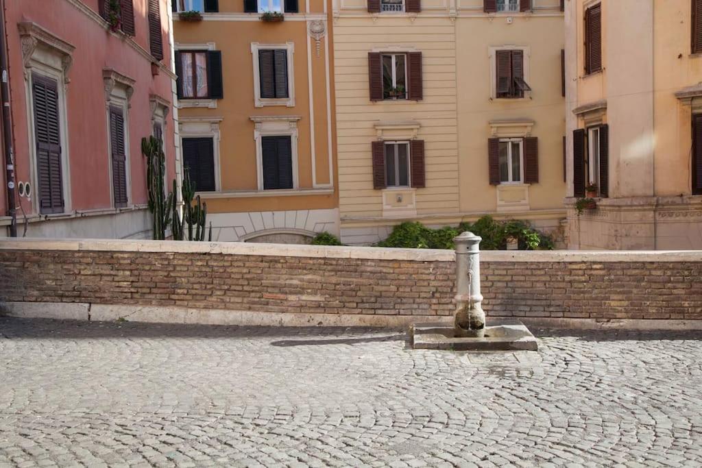 Splendido Appartamento Nel Centro Di Roma, Monti Екстер'єр фото